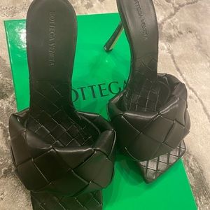 Bottega Veneta sandals, authentic